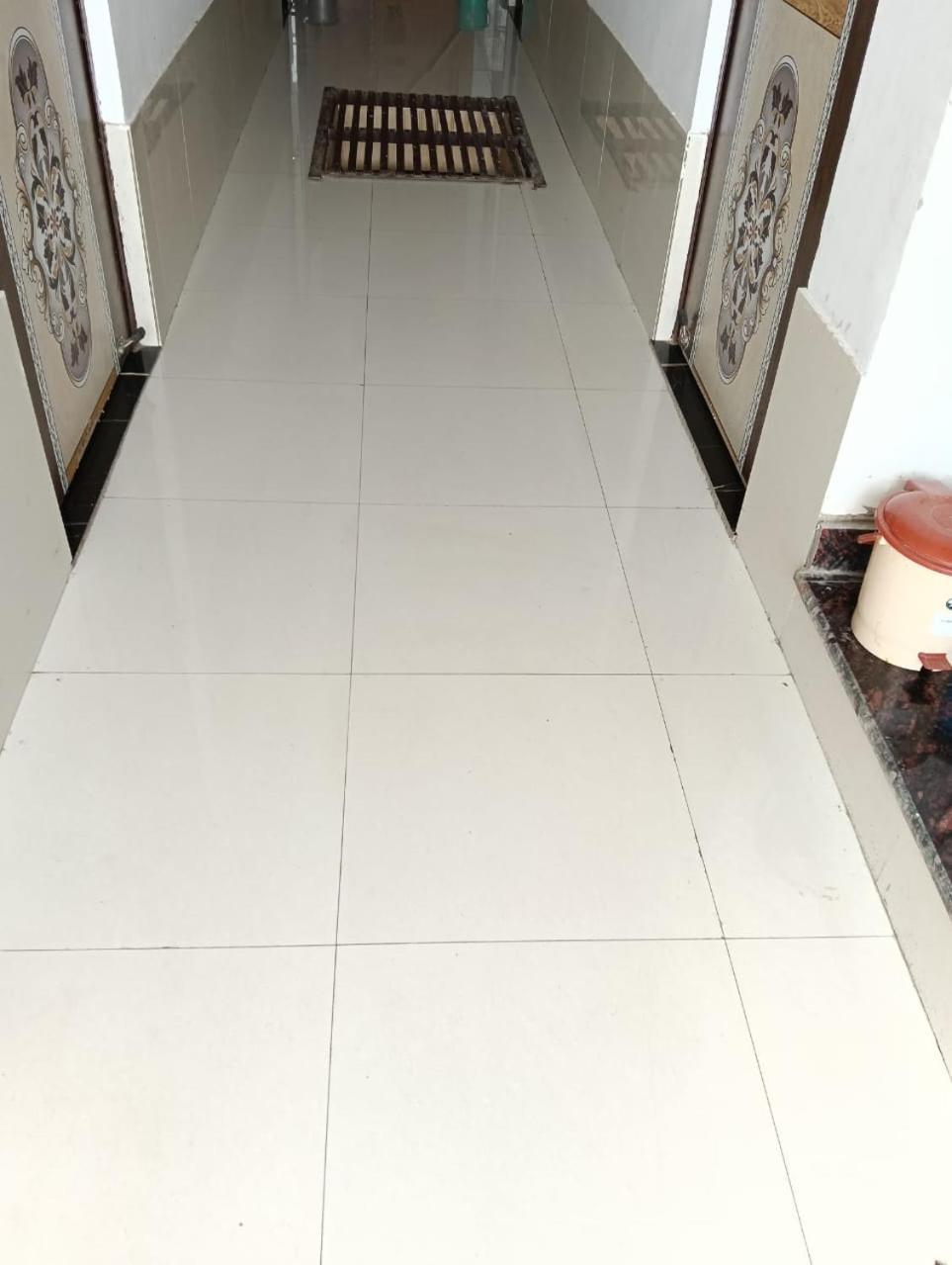 Shri Haridas Kripa Dham Ashram Vrindāvan Buitenkant foto